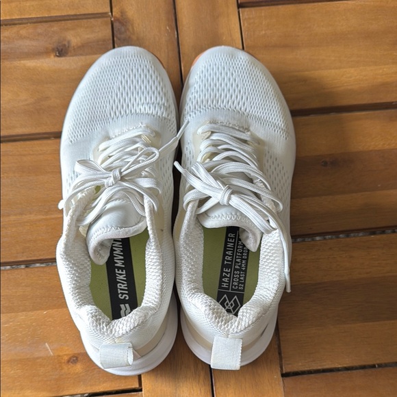 Strike MVMT Haze Trainer - Picture 6 of 8